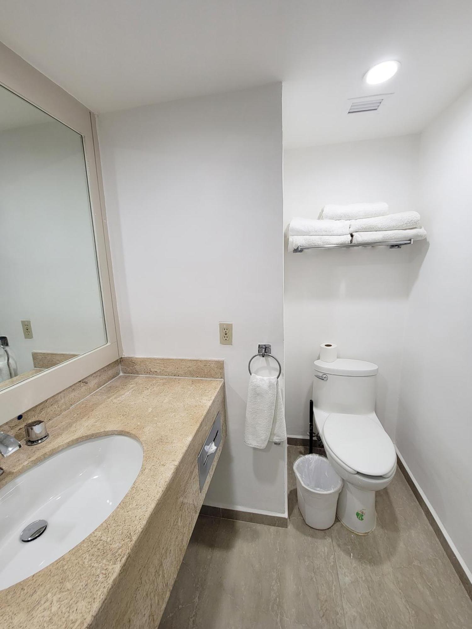 Beachfront Getaway Condo Cancún Eksteriør bilde
