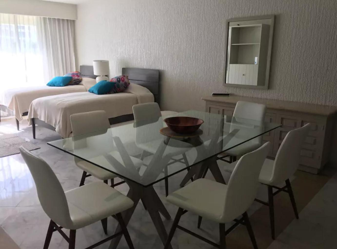 Beachfront Getaway Condo Cancún Rom bilde